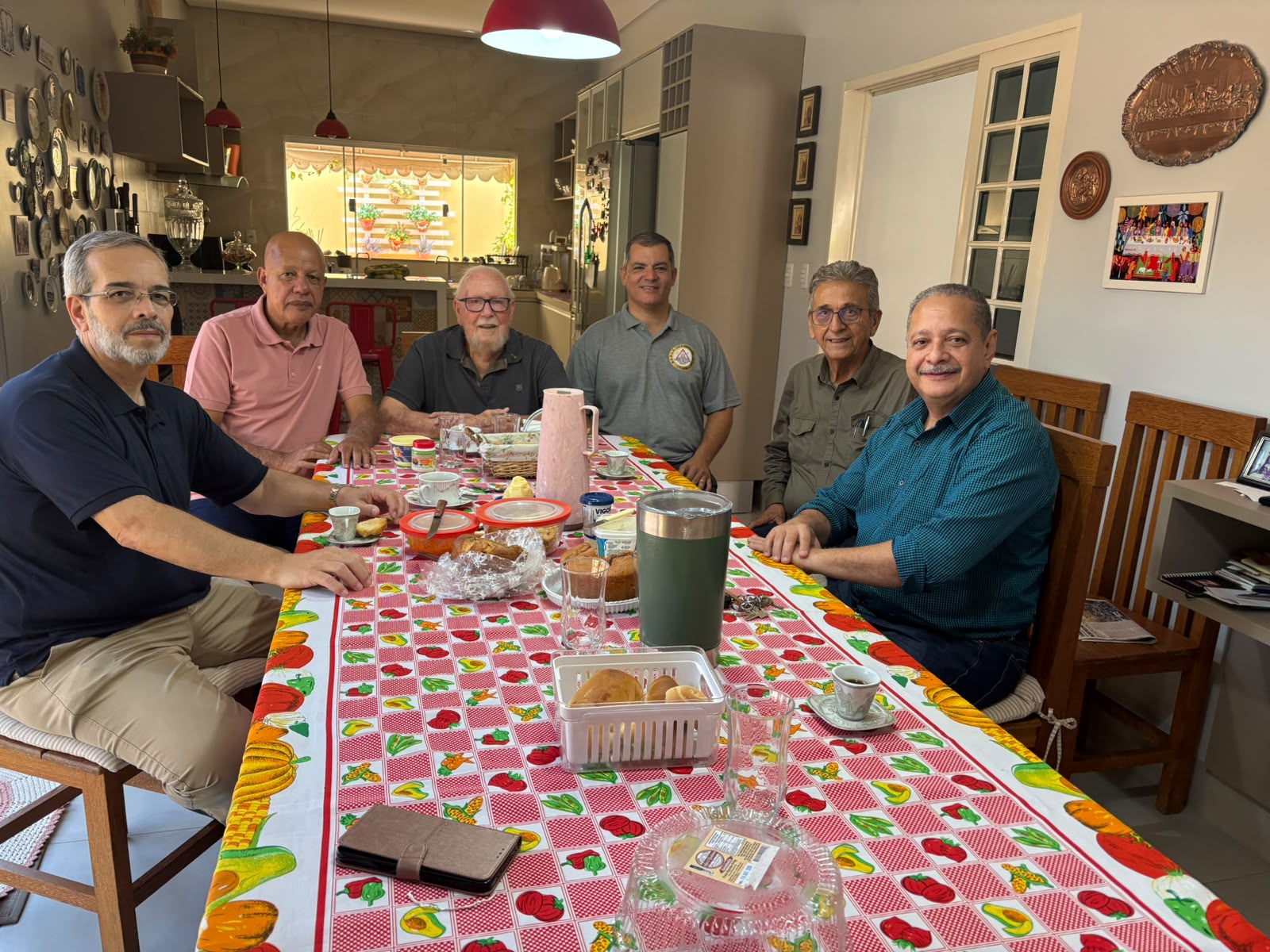 Presidente da PAEL/GOB-MT e Deputados visitam Veneráveis Irmãos em Rondonópolis